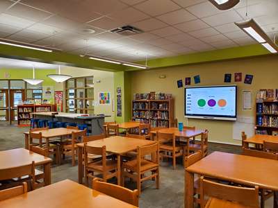 Lake Weston Elementary School Media Center in Orlando