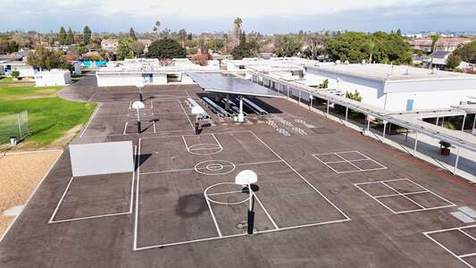 Pomona Elementary School (K-6) Outdoor Basketball Courts in Costa Mesa