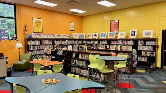Hogansville Elementary School Media Center in Hogansville