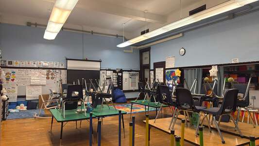 Swift - George B Swift Elementary Specialty School Classroom Standard in Chicago 3