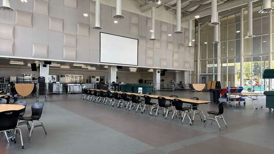 Leuzinger High School Cafeteria in Lawndale 2