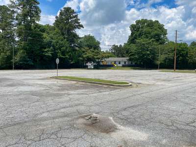 Parking Lot - Staff