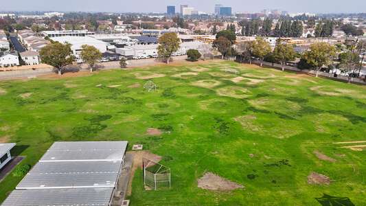 Sonora Elementary School (K-6) Field - Utility in Costa Mesa