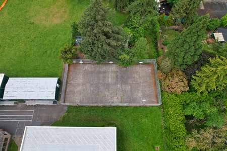 Ockley Green Middle School Outdoor Basketball Courts in Portland 2