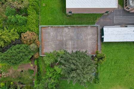 Ockley Green Middle School Outdoor Basketball Courts in Portland 3