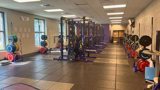 Philip Simmons High School Weight Room in Charleston