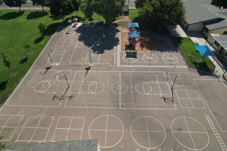 Aynesworth Elementary School Outdoor Basketball Courts in Fresno