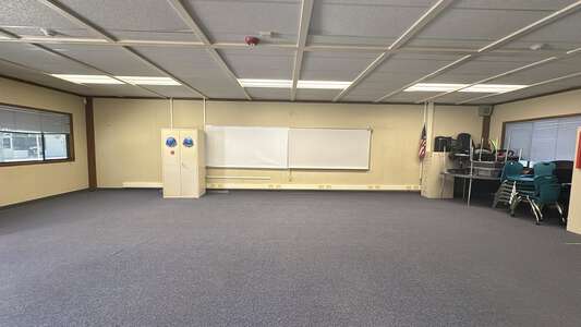 Vista Academy of Visual and Performing Arts Classroom Standard in Vista 4