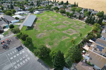 Jack London Elementary School Field - Practice in Antioch