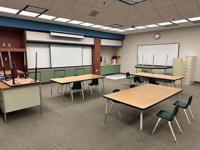 Laguna Niguel Elementary School Classroom Standard in Laguna Niguel