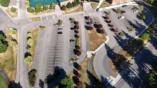 Redmond Middle School Parking Lot in Redmond