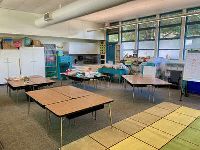 New River Elementary School Classroom Standard in Norwalk
