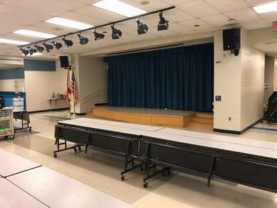 Three Points Elementary School Cafeteria in Orlando