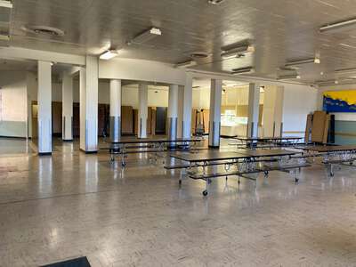 Ockley Green Middle School Cafeteria in Portland