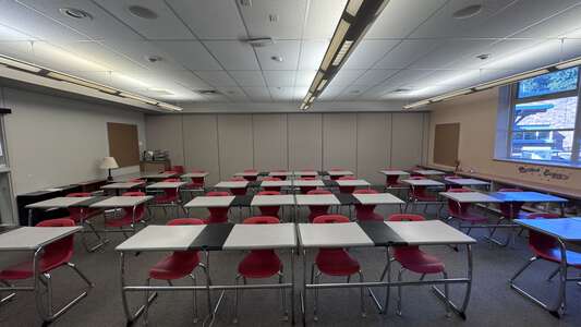 Redmond Middle School Classroom Standard in Redmond