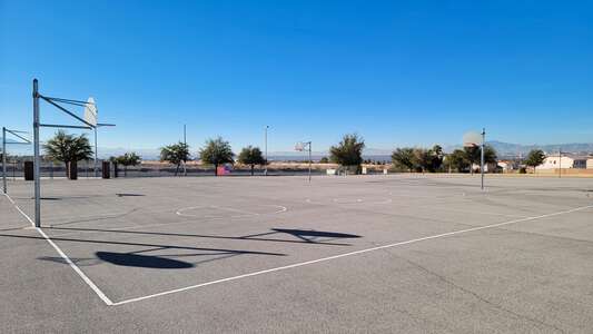 Iverson - Mervin R. Elementary School Outdoor Basketball Courts in Las Vegas