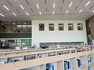 McKay High School Library in Salem