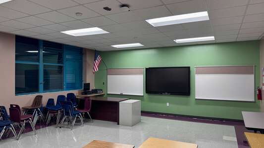 Dr. Henry Mackc/West Little River K-8 Center Classroom Standard in Miami