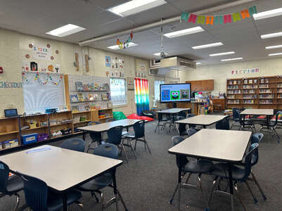 Belle Morris Elementary School Library in Knoxville