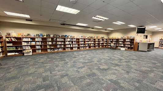 Lake Shore Middle School Library (3 hr min) in Jacksonville 3