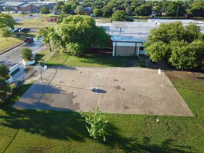 Outdoor Basketball Courts 1