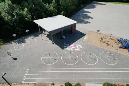Helen Keller Elementary School Outdoor Basketball Courts in Kirkland