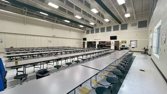 Palisades Elementary School Cafeteria / MPR in Charlotte 3