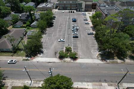 Riverside High School Parking Lot - Main (3 hr min) in Jacksonville 2