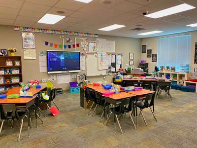 Bay Lake Elementary School Classroom Standard in Windermere