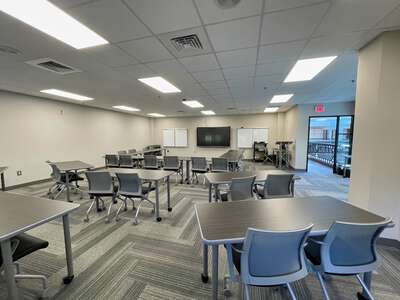 Forsyth County Schools Room 350 - Conference Room in Cumming 2