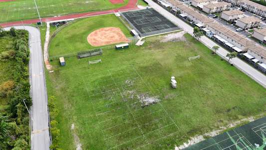 Hialeah Gardens Senior High School Field - Practice in Hialeah Gardens 2