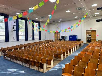 Leslie A Stemmons Elementary School Auditorium in Dallas 3