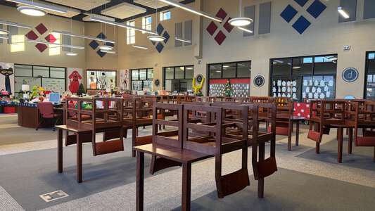 Arbor Grove Elementary School Media Center in Oklahoma City 2