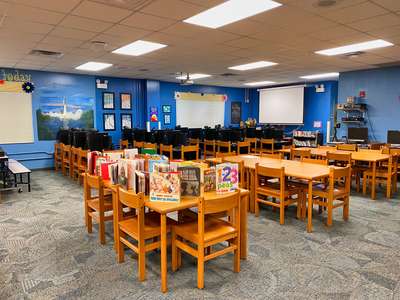 Palm Lake Elementary School Media Center in Orlando