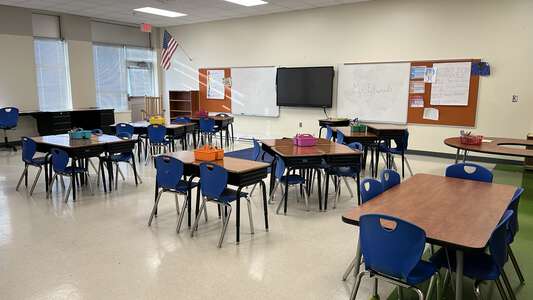 Esperanza Global Academy Classroom Standard in Charlotte 3