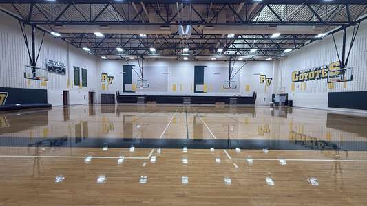 Prairie Vista Middle School Gym A in Fort Worth 4