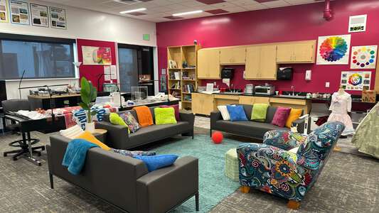 Freestyle Academy Room 02 - Design in Mountain View 4