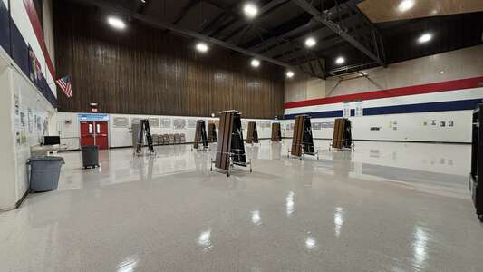 Shasta Middle School Cafeteria in Eugene 4