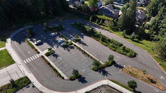 Peter Kirk Elementary School Parking Lot - Main in Kirkland