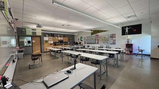 Cascade Middle School Classroom Standard in Eugene 3