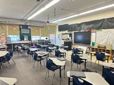 Powell Elementary School Classroom Standard in Powell 4