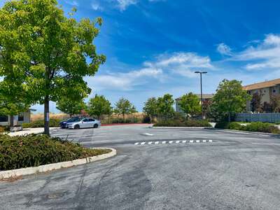 Redwood Shores Elementary School Parking Lot in Redwood City 2