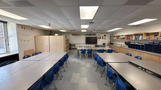 Chapelfield Elementary Classroom Standard in Gahanna 2