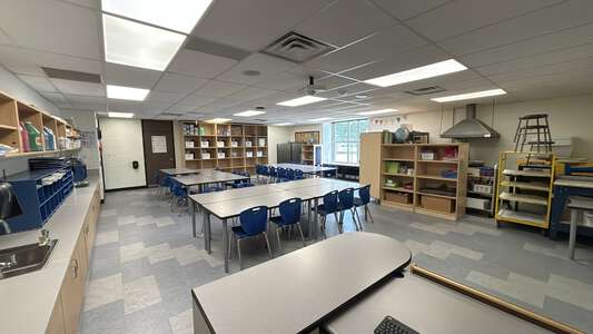 Chapelfield Elementary Classroom Standard in Gahanna 4