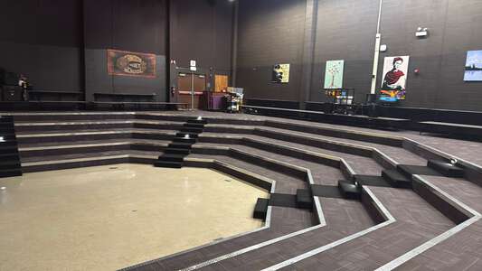 Kanoon - Gerald Delgado Kanoon Elementary Magnet School Theater in Chicago