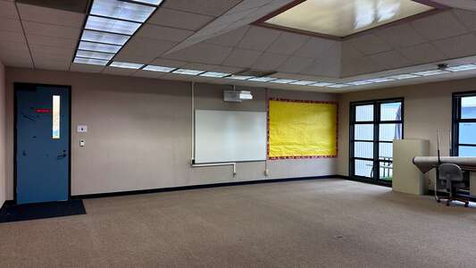 Truman Benedict Elementary School Classroom Standard in San Clemente
