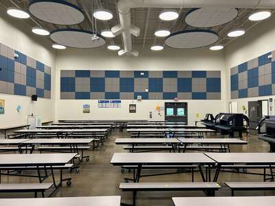 Eyre Elementary School Cafeteria in Salem