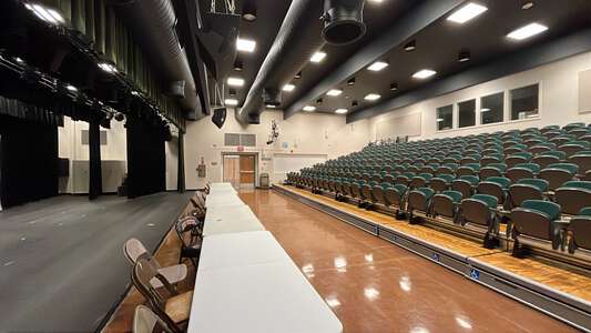 Rio Vista High School Theater in Rio Vista 4