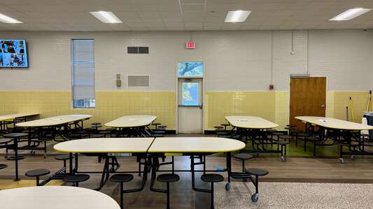 Hollis Hand Elementary School Cafeteria in LaGrange
