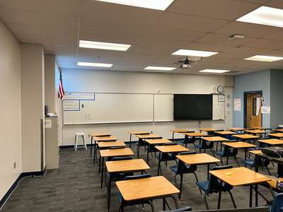 Shadow Ridge High School Classroom Standard in Las Vegas 3